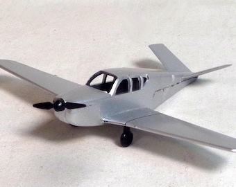 Franklin Mint 1/48 Scale - B-24 Liberator Bomber FOR PARTS - See