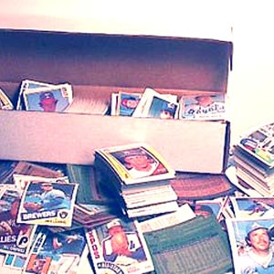 800 CARTE DA BASEBALL dall'inizio alla metà degli anni '80 Bel mix! Condizioni eccellenti!