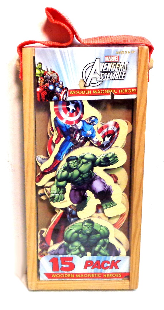 Marvel Wooden Magnetic Heroes Pak of 15 Different Super Heroes