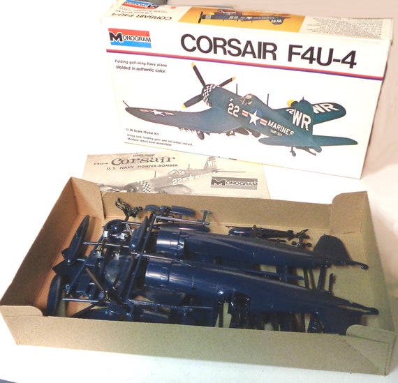 1/48 Scale RARE Vought Corsair F4U-4 Folding Gull Wing Navy
