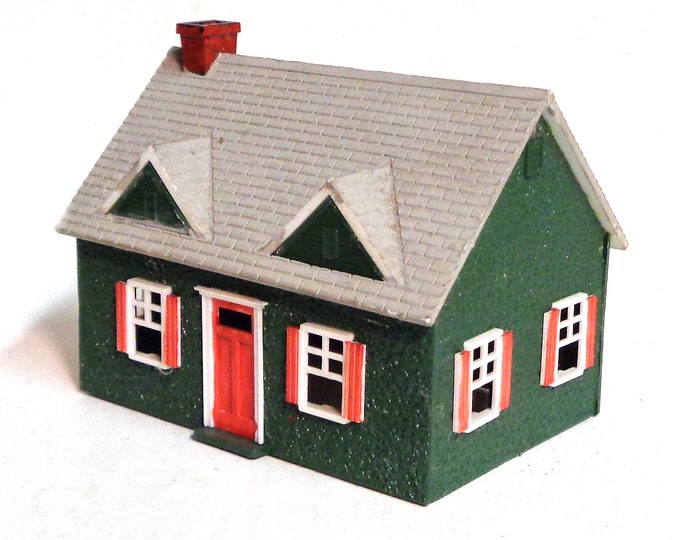 HO Scale Built up And/or Painted Building Structure Plasticville Cape