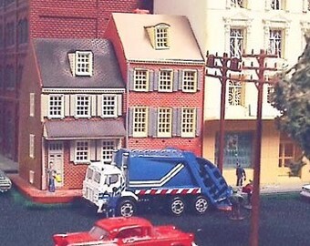Miniature Garbage Truck for N scale trains - 9489