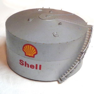 N Scale Fuel Diesel Oil Storage Tank - Painted Model, 1:148 Scale, For Model Railroad Layouts