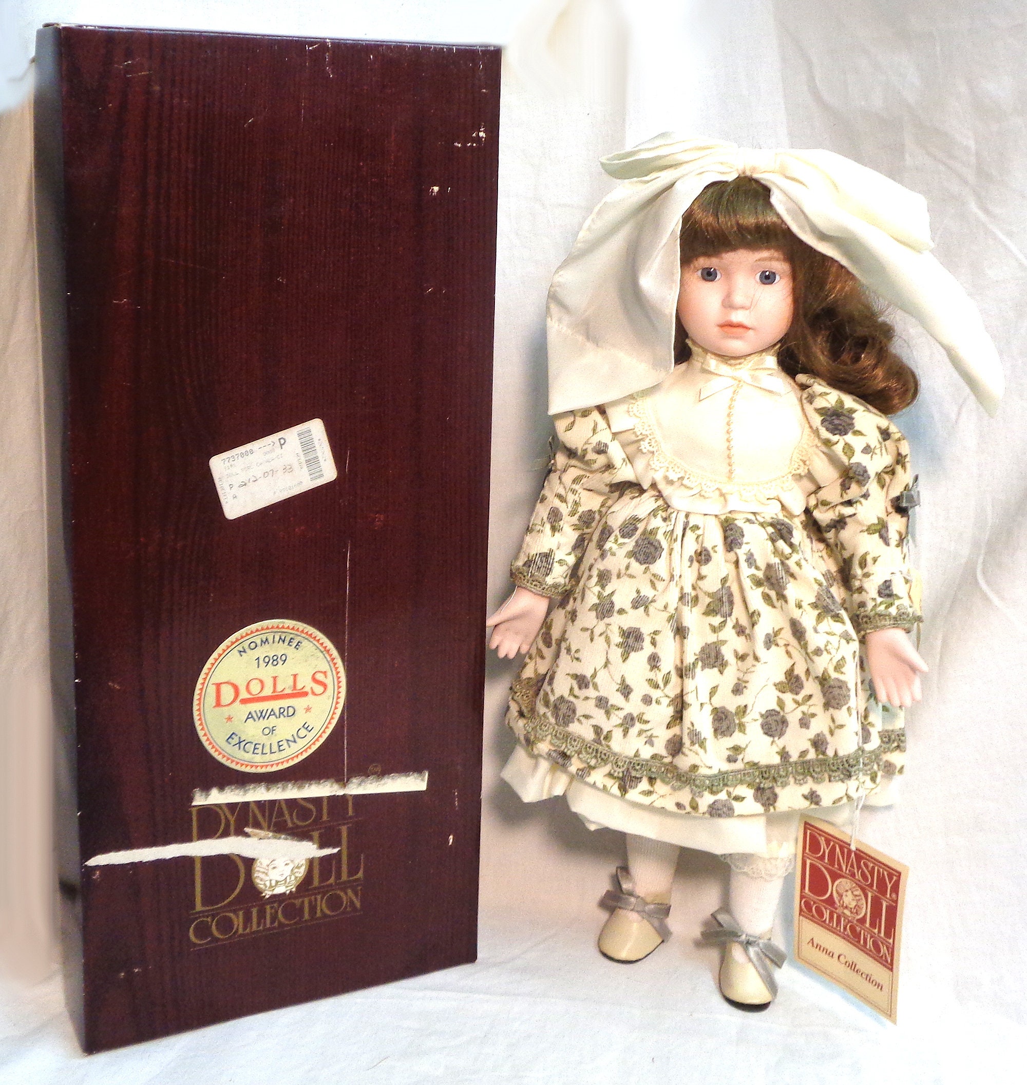 Dynasty porcelain dolls top