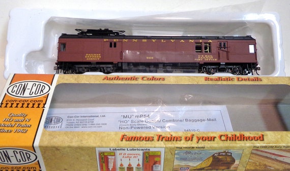 HO Scale Like-New old stock - Concor - Pennsylvania - Baggage Mail  Passenger Train Car with Interior Lighting-Pantograph!!