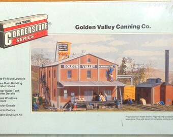 HO Scale Train Building KIT - Walthers Golden Valley Canning Company Building - NEW in Box!