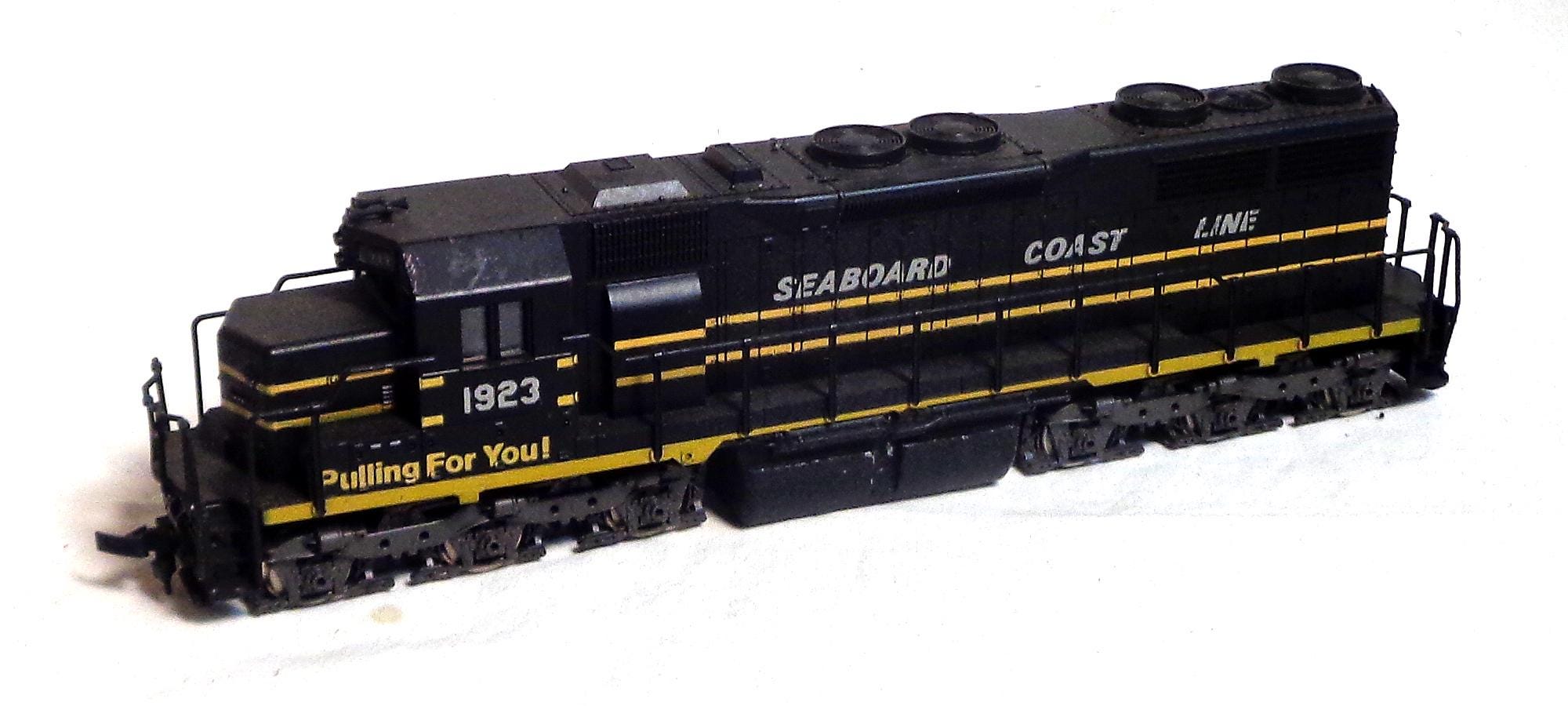 HO Atlas SD-35 3 Axel Diesel Powered Engine - 