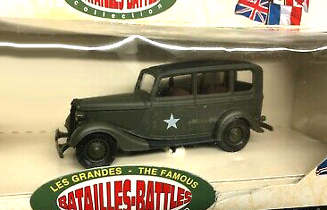 ford berline militaire solido 1:43