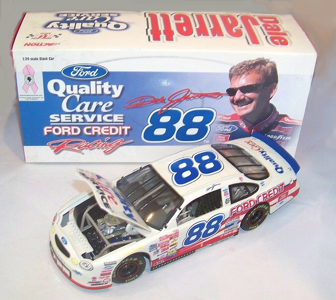 1/24 Scale Action - 1999 Ford Taurus Dale Jarrett NASCAR Ford