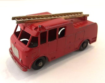 Matchbox 1959 Regular Wheels Merryweather Fire Engine MB9