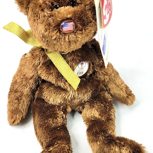 Ty Beanie Babies - &quot;FIFA&quot; USA Federation Internationale de Football Association Bear - uitstekende staat met labels - al lang niet meer in productie!