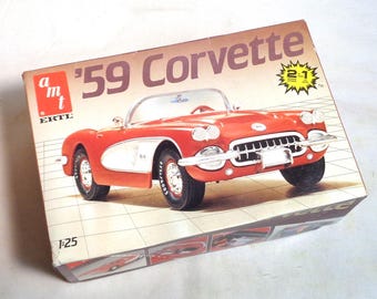 1/25 Scale AMT - 1959 Chevy Corvette convertible - Plastic Automobile Car Model Kit - Mint in Box!