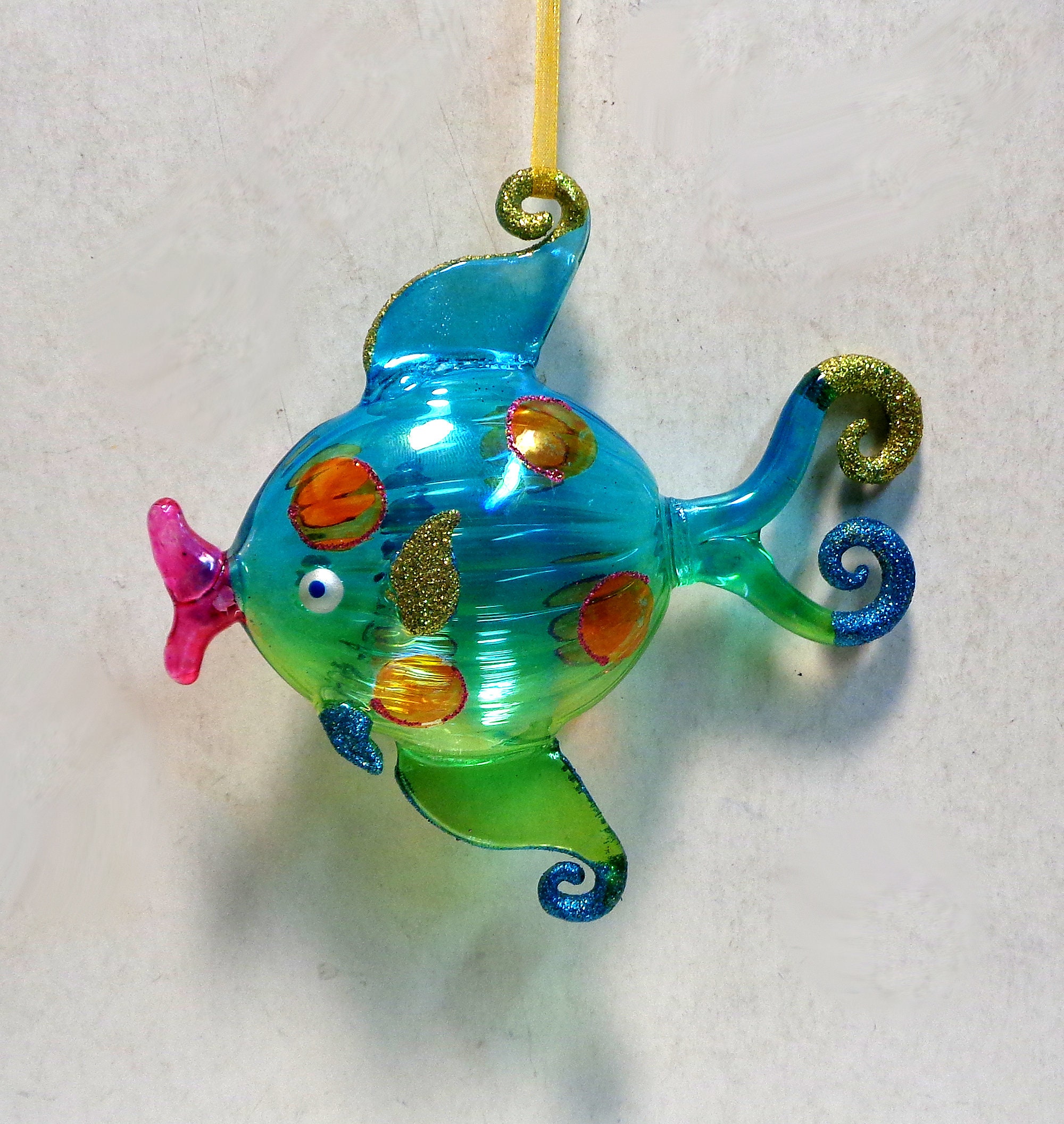 Hand Blown-made Glittering Glass Fish Ornament - Approx 5 Inches in ...