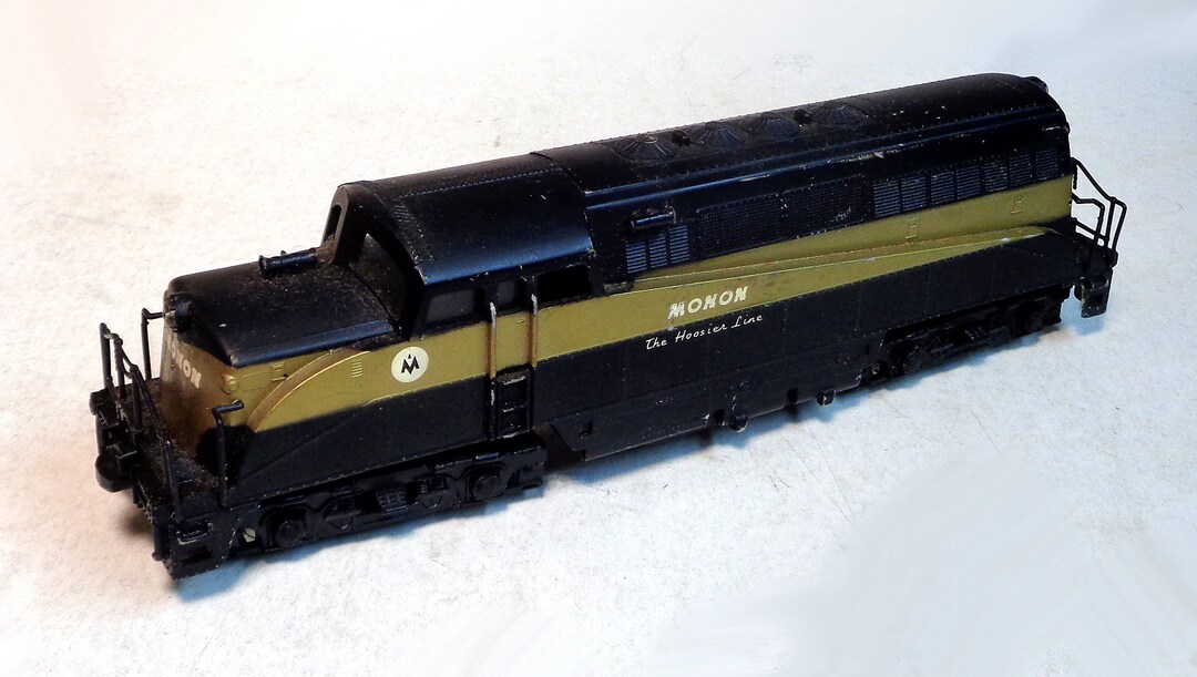 HO Scale AHM BL2 monon the Hoosier Line Diesel Engine Runs Fair to Good No Box Etsy