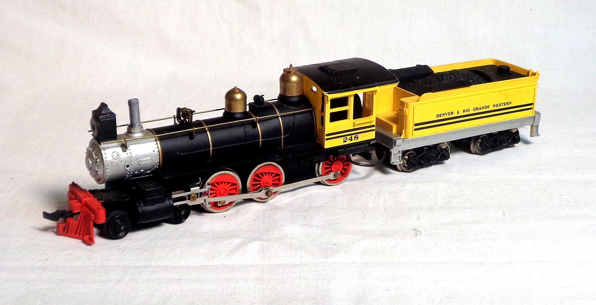 HO Mantua - 4-6-0 Steam Loco With Tender-