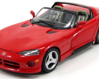 1/18 Scale 1992 Dodge Viper RT10 - Diecast Model Replica
