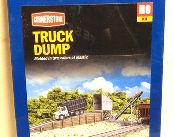 HO Scale Train Building KIT - Walthers Truck Dump Site - NOUVEAU dans la boîte!