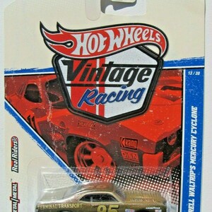 Hotwheels - Darrell Waltrip's 1970 Mercury Cyclone - RARE Vintage Racing Series - Car is mint auf Karte!