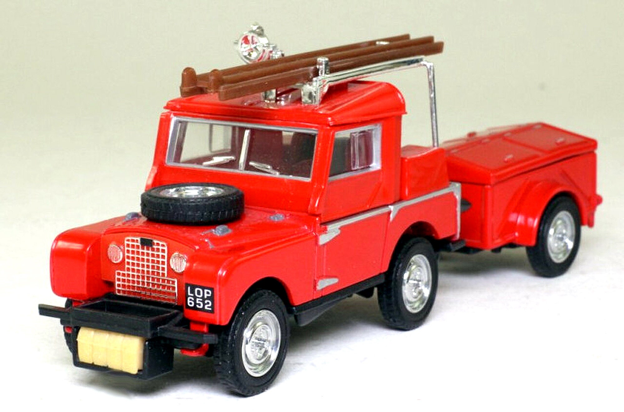 マッチボックス 1/43 スケール 1953 ランドローバー 消防車 - Etsy 日本