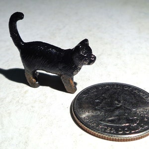 Fishing Cat Figurine 