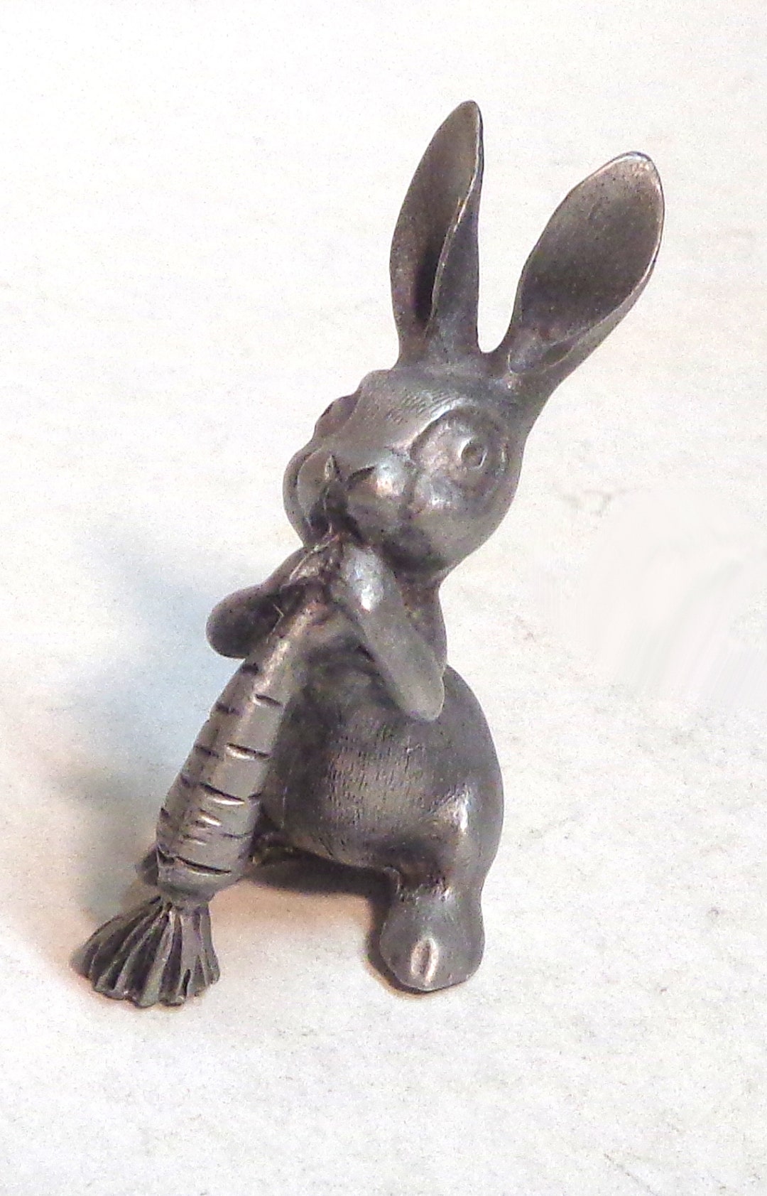 Vintage Miniature Pewter Bunny Rabbit With Carrot - Approx 1-2 Inches ...