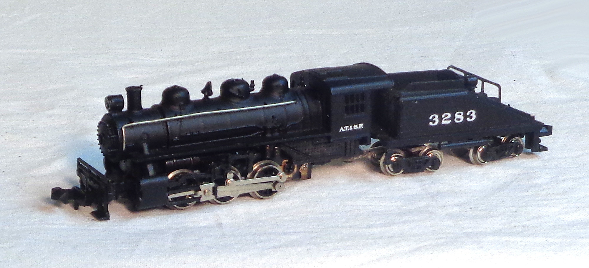 N Scale Atlas 0-6-0 Steam Loco Engine W/tender 