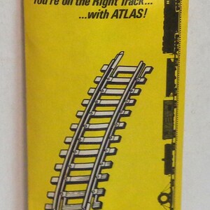 HO スケール ATLAS トラック #834 - 1/2 18 インチ半径曲線セクション (4 個)。新品パッケージ入り!