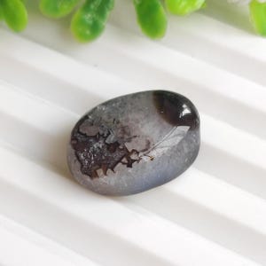 Dendritisk agatpalm lös cabochon ädelsten, högkvalitativ oval form utmärkt hänge storlek 17x13x7m