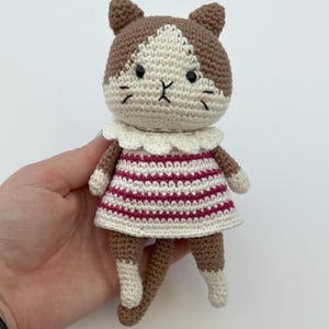 Crochet Cat Plush: Handmade Amigurumi Toy with Removable Collar