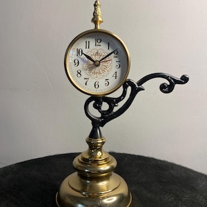Eclipse Timekeeper – Gold & Black Aluminum Desk Clock