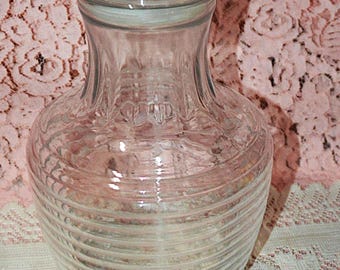 Vintage Anchor Hocking Two Quart Beehive Glass Juice Cocktail Pitcher With Lid - Retro Kitchen Decor - Ranch Cabin Decor