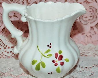 Vintage Ucagco Creamer Made in Japan Hand-Painted Daisies and Leaves