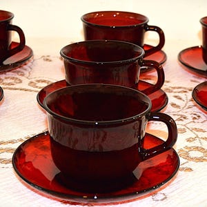 Set of 14 pieces Matching Arcoroc Glass in Classique Ruby Red Glass Seven (7 oz) cups and Seven 5.5" Matching Saucers