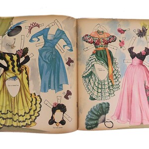 1953 Linda Darnell Paper Doll Book Uncut image 5