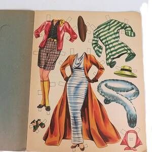 1956 Rosemary Clooney Paper Doll Book Uncut image 9