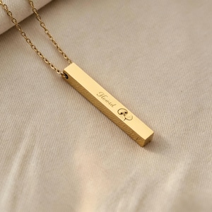 Custom Dog Snout Necklace – Engraved Pet Name Bar Jewelry