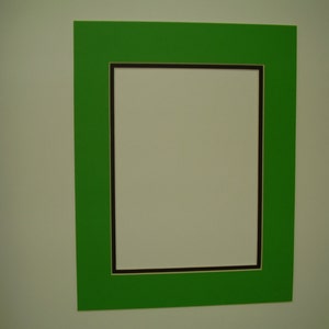Picture  Mat Crayon Bright Green and black  CUSTOM for Laurie Jensen set of 6 mats