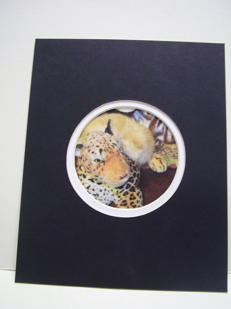 Picture Frame Mat Black and White 8x10 With 4 Inch Round Etsy