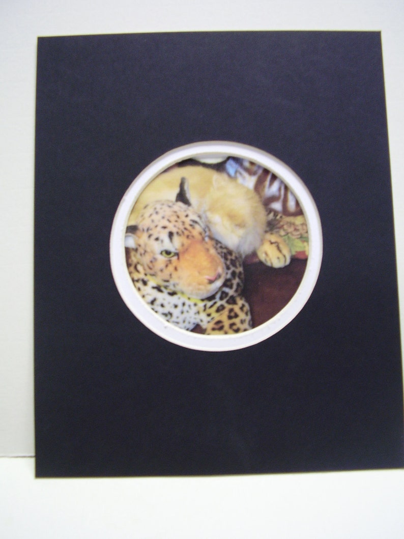 Picture Frame Mat Black and White 8x10 With 4 Inch Round Etsy