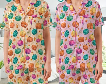 Pigiama preppy con zucca, pigiama autunnale a maniche corte con zucca, abbigliamento da casa con atmosfera autunnale retrò, set per la stagione della zucca