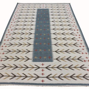 Handwoven Scandinavian Kilim Rug: Blue & White Wool Flatweave