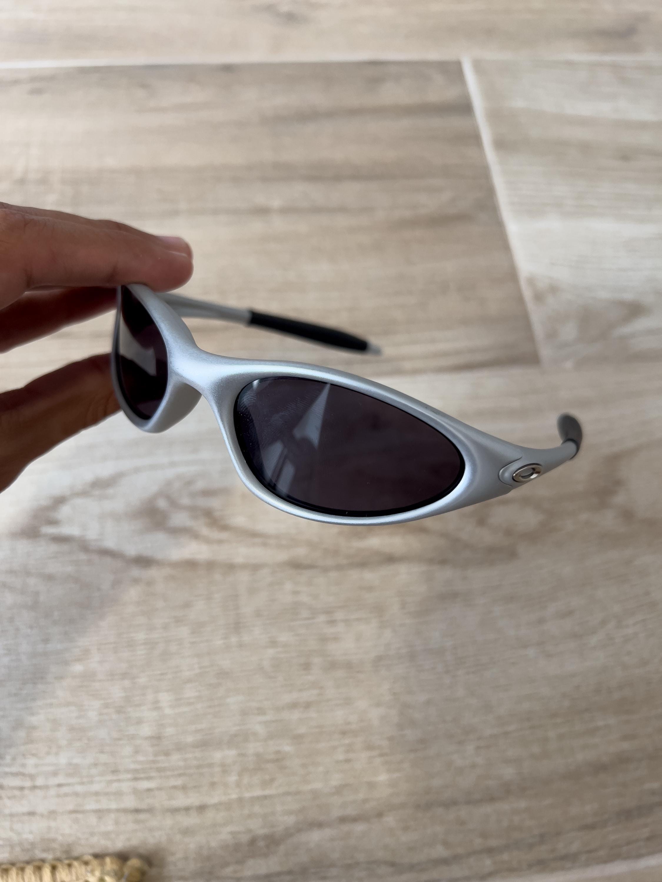 小物 Rare Oakley MINUTE Silver Sunglasses Oakley Minute 1.0 X-metal Silver Sunglasses W/ Fire Iridium