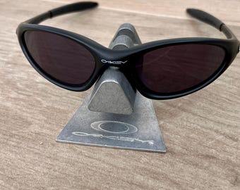 Vintage Oakley Minute 1.0 Sunglasses Black 90s Y2K Wrap Sports