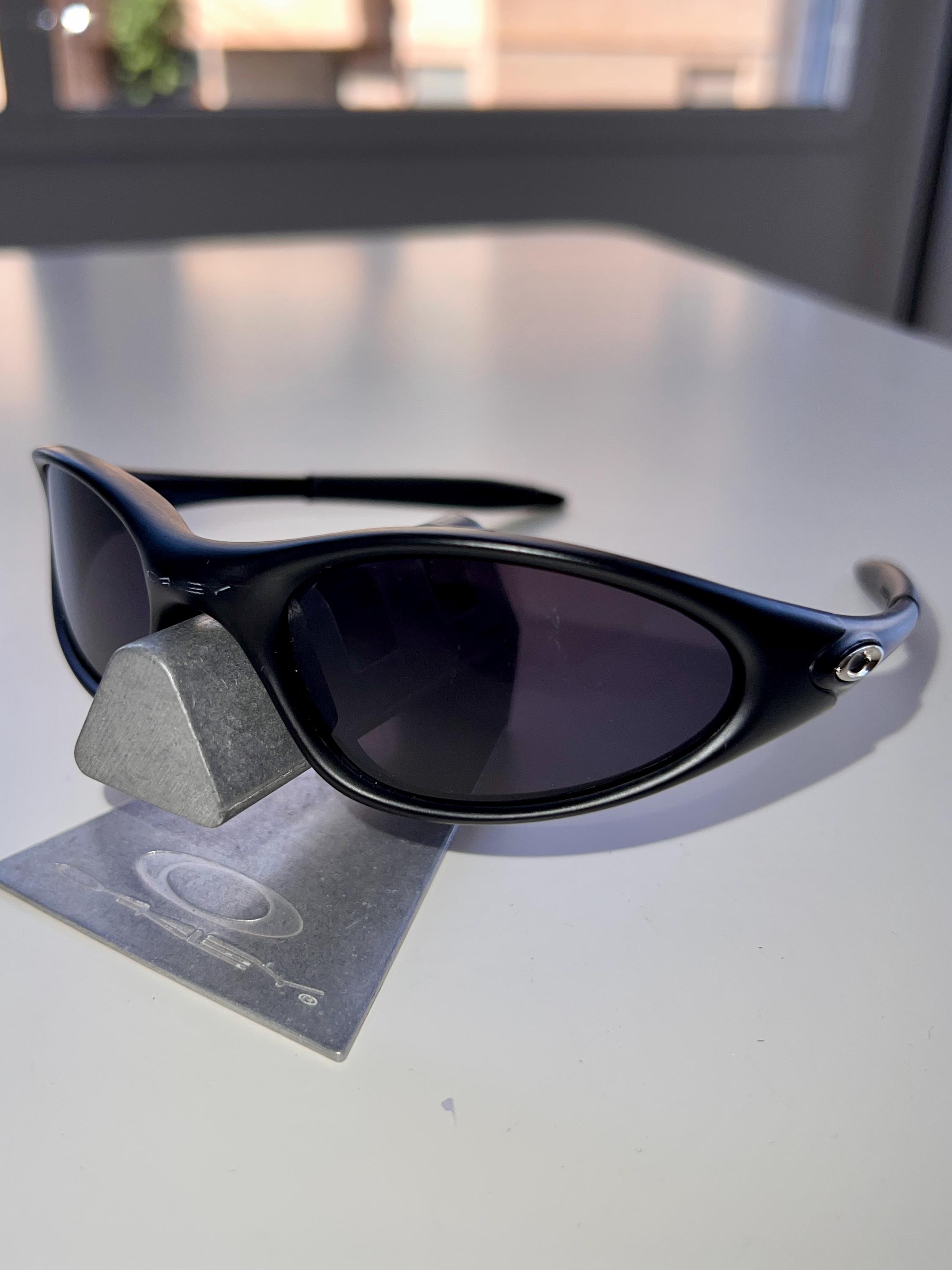 Oakley Minute 1.0 Y2K Black Rare Vintage Sunglasses Tech
