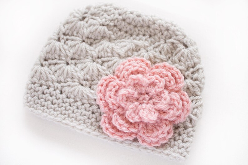 Newborn Girl Hat / Crochet Girls Hat / Girls Beanie / Baby Shower Gift Girl / Baby Girl Hat / Girls Winter Hat / Toddler Girl Hat image 4