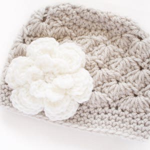 Newborn Girl Hat / Crochet Baby Hat / Girls Beanie / Girls Winter Hat / Baby Shower Gift Girl / Baby Girl Hat / Hats For Girls / Girls Hat image 4