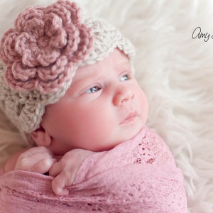 Baby Girl Hat / Girls Beanie / Newborn Baby Hats / Crochet Girls Hat / Hats For Girls / Girl Baby Shower Gift / Girls hat / Newborn Girl Hat