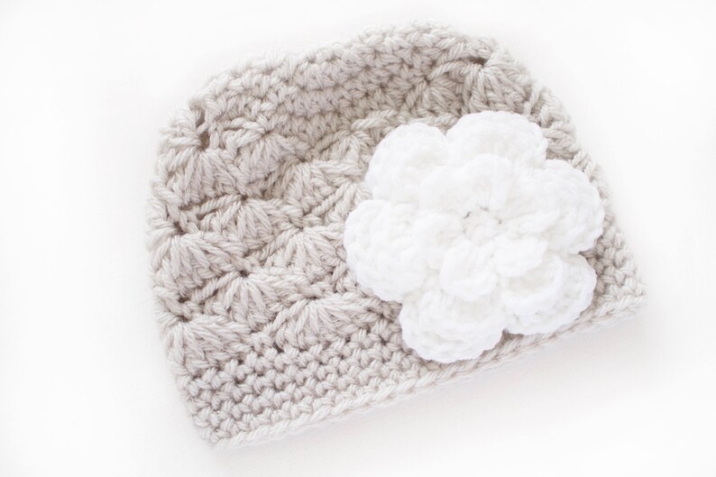 Newborn Girl Hat / Crochet Baby Hat / Girls Beanie / Girls Winter Hat / Baby Shower Gift Girl / Baby Girl Hat / Hats For Girls / Girls Hat 画像 4