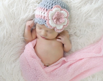 Crochet Baby Hat / Newborn Girl Hat / Girls Beanie / Crochet Girls Hat / Baby Shower Gift Girl / Girls Winter Hat / Toddler Girl Hat