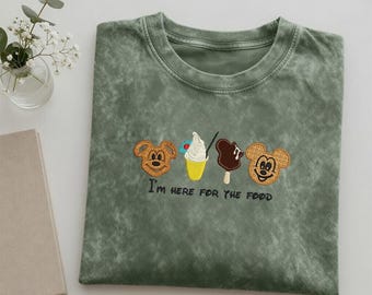 Disney Just Here For The Snacks T-shirt brodé délavé, chemise Epcot Food, T-shirt de vacances Disneyworld, chemises assorties pour voyage en famille